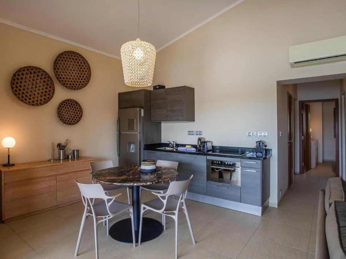 Lush Holiday Home In Willemstad With Pool Curacao
